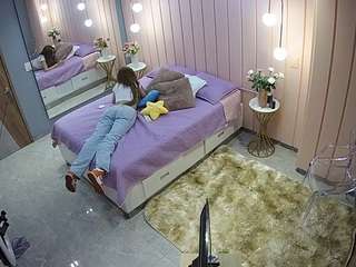 voyeurcam-casa-salsa-bedroom-2