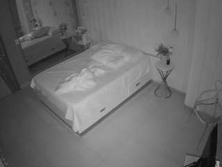 voyeurcam-casa-salsa-bedroom-2