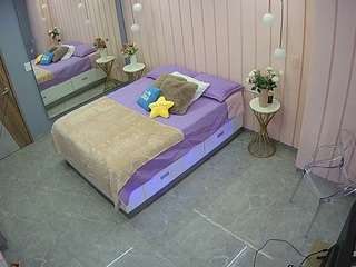 voyeurcam-casa-salsa-bedroom-2