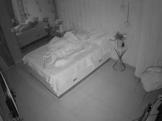 voyeurcam-casa-salsa-bedroom-2