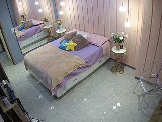 voyeurcam-casa-salsa-bedroom-2