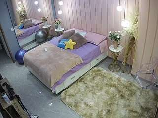voyeurcam-casa-salsa-bedroom-2