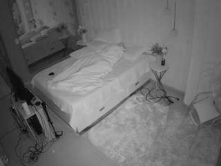 voyeurcam-casa-salsa-bedroom-2