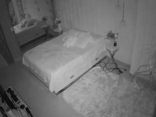 voyeurcam-casa-salsa-bedroom-2