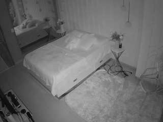 voyeurcam-casa-salsa-bedroom-2
