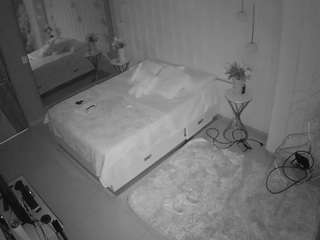 voyeurcam-casa-salsa-bedroom-2