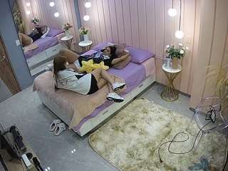 voyeurcam-casa-salsa-bedroom-2