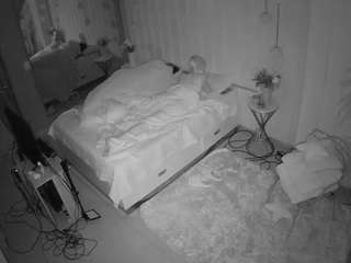 voyeurcam-casa-salsa-bedroom-2 Live Webcam on CamSoda
