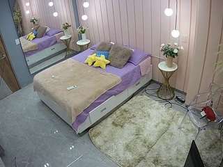 voyeurcam-casa-salsa-bedroom-2
