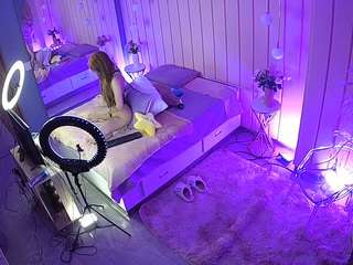 voyeurcam-casa-salsa-bedroom-2