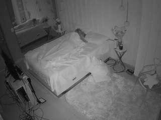 voyeurcam-casa-salsa-bedroom-2