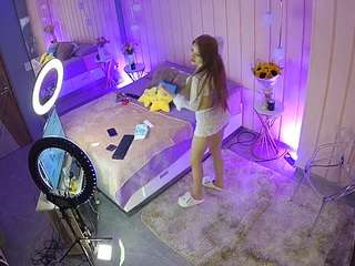 voyeurcam-casa-salsa-bedroom-2