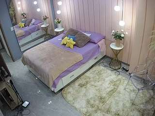 voyeurcam-casa-salsa-bedroom-2