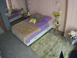 voyeurcam-casa-salsa-bedroom-2