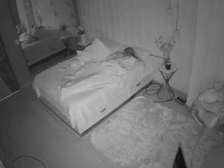 voyeurcam-casa-salsa-bedroom-2