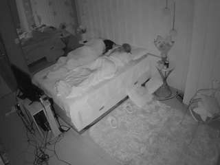 voyeurcam-casa-salsa-bedroom-2