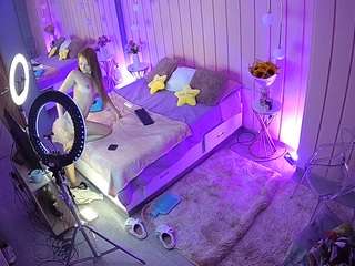 voyeurcam-casa-salsa-bedroom-2