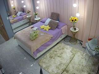 voyeurcam-casa-salsa-bedroom-2