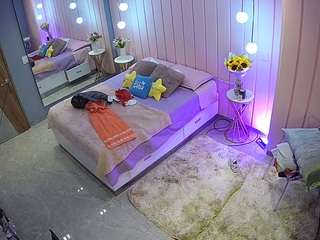 voyeurcam-casa-salsa-bedroom-2