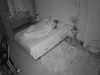 voyeurcam-casa-salsa-bedroom-2
