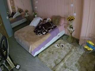 voyeurcam-casa-salsa-bedroom-2