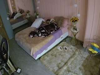 voyeurcam-casa-salsa-bedroom-2