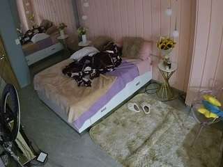 voyeurcam-casa-salsa-bedroom-2