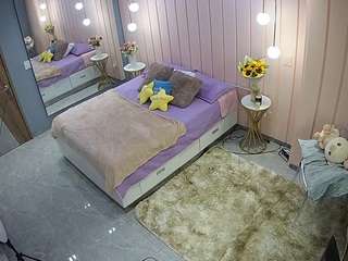 voyeurcam-casa-salsa-bedroom-2