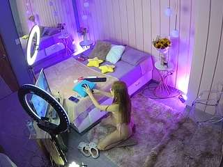 voyeurcam-casa-salsa-bedroom-2