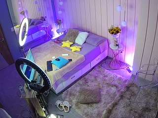 voyeurcam-casa-salsa-bedroom-2