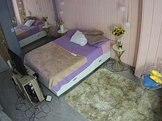 voyeurcam-casa-salsa-bedroom-2