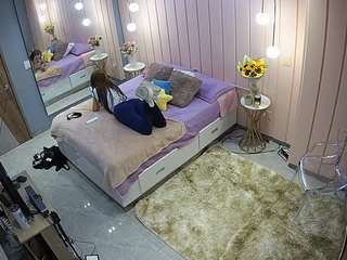 voyeurcam-casa-salsa-bedroom-2
