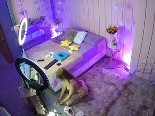 voyeurcam-casa-salsa-bedroom-2