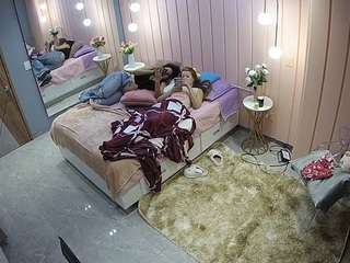 voyeurcam-casa-salsa-bedroom-2