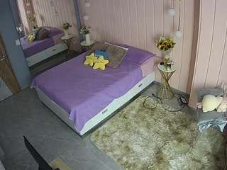 voyeurcam-casa-salsa-bedroom-2