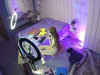 voyeurcam-casa-salsa-bedroom-2