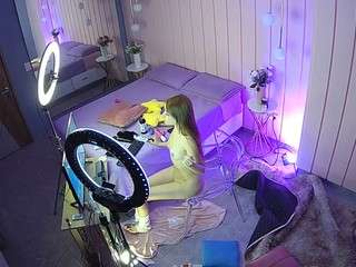 voyeurcam-casa-salsa-bedroom-2