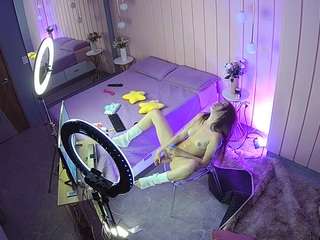 voyeurcam-casa-salsa-bedroom-2