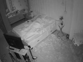voyeurcam-casa-salsa-bedroom-2