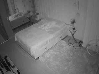 voyeurcam-casa-salsa-bedroom-2