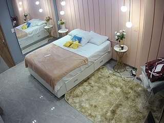 voyeurcam-casa-salsa-bedroom-2