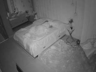 voyeurcam-casa-salsa-bedroom-2