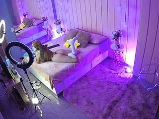 voyeurcam-casa-salsa-bedroom-2