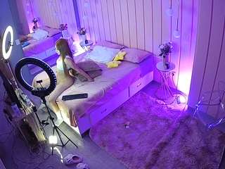 voyeurcam-casa-salsa-bedroom-2