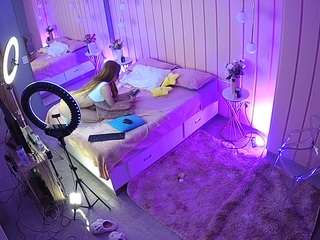 voyeurcam-casa-salsa-bedroom-2