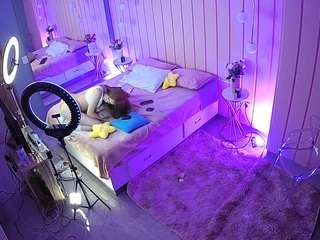 voyeurcam-casa-salsa-bedroom-2