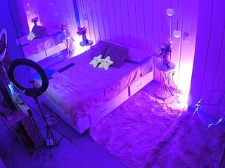 voyeurcam-casa-salsa-bedroom-2