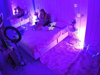 voyeurcam-casa-salsa-bedroom-2