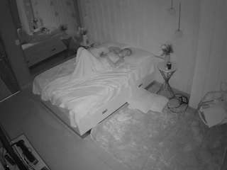 voyeurcam-casa-salsa-bedroom-2