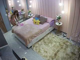 voyeurcam-casa-salsa-bedroom-2
